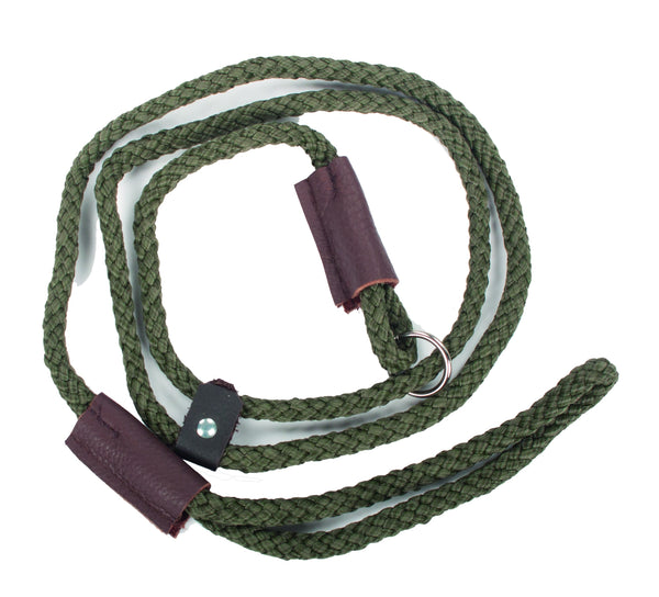 CLASSIC OLIVE SLIP LEAD-LEATHER FITTINGS